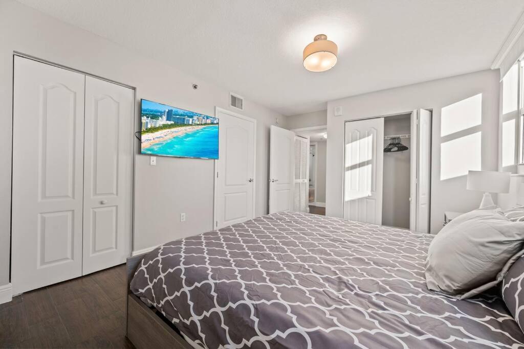 Ocean View 35Th Floor, In The Heart Of Miami Apartment Exterior photo